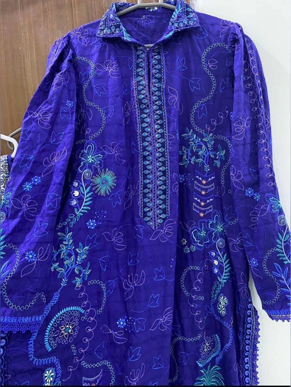 FARAH TALIB AZIZ | LAWN 25 | BERYL DEEP BLUE Indian Pakistani dress - Picture 6 of 9